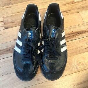 ADIDAS SAMBAS